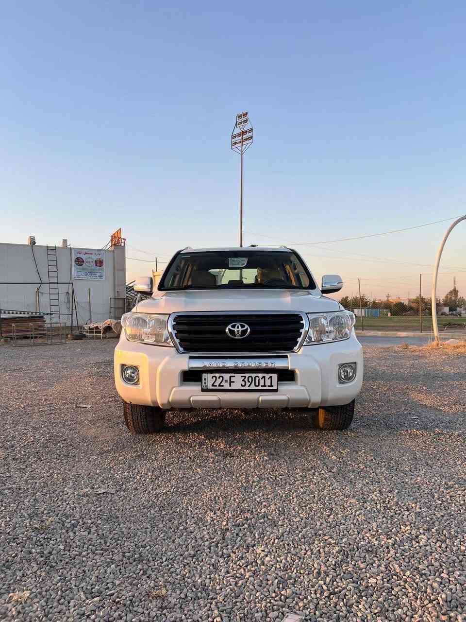 تۆیۆتا لاندکروز 2014 ‎مەکینە GX 4.0 شەش پستن
سفری ‎شەریکەی جیهان
دەبل سپێر سپیر تعلیق
۱۷۸هەزار کیلۆمتر ڕۆیشتوە
تەنها دەعامی لای سایەقی بۆیاغە وەدەرگای سایەقی قۆپێکی هەیە چاک نەکراوەتەوە لە وێنە دیارە ‎هیچ مەسرەفێکی تێدانیە 

سـعـر : لە کۆمێنت داوابکە ڕاستەوخۆ بۆت دێت 📥 

گێر و مەکیەنەی بەشەرت 
هیچ کێشەیەکی تێدا نییە 

ژمارەی خاوەنەکەی 
***********
