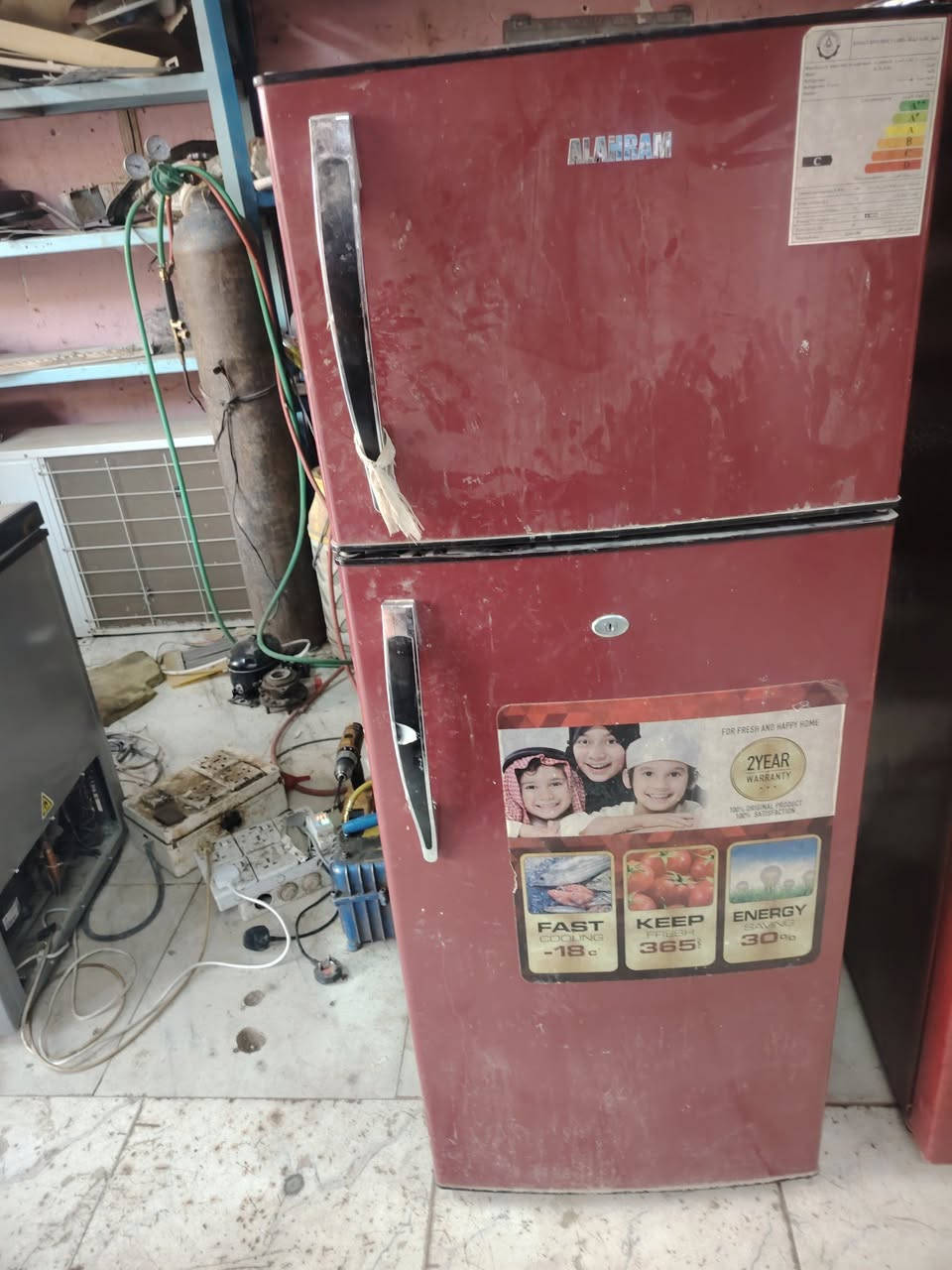 ثلاجه للبيع عوزه ماطور وغاز ب50 الف


**إذا كنت صاحب هذا الإعلان وتريد حذفه لأي سبب، رجاءا أرسل رسالة إلى الدعم الفني**