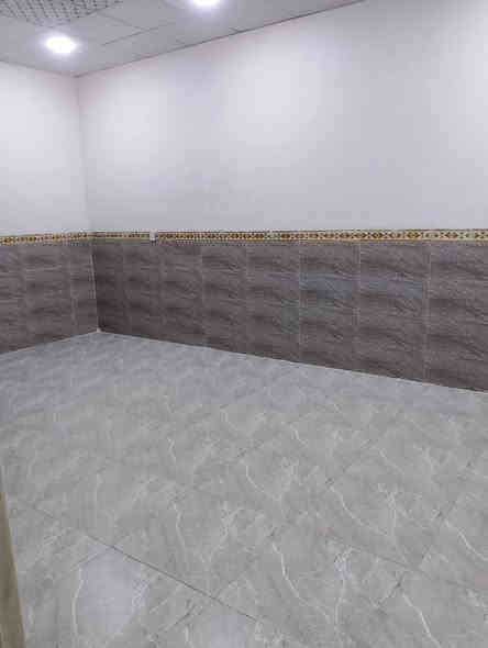 دار للأيجارمساحة/200/متر الطابق الأول فقط 
عنوان: القادسية الثانية تقاطع أبو خطاب 
محتويات الدار: استقبال،ومطبخ،وهول،وغرفتين نوم،وصحيات
مواصفات: سيراميك،وسقف ثانوي 
ايجار الدار:٤٠٠ ألف قفله مطلوب عائلة موظفة حصراً 
للاستفسار مراجعة مكتب النورين للعقارات والمقاولات أو الاتصال على الارقام التالية:***********واتسأب
