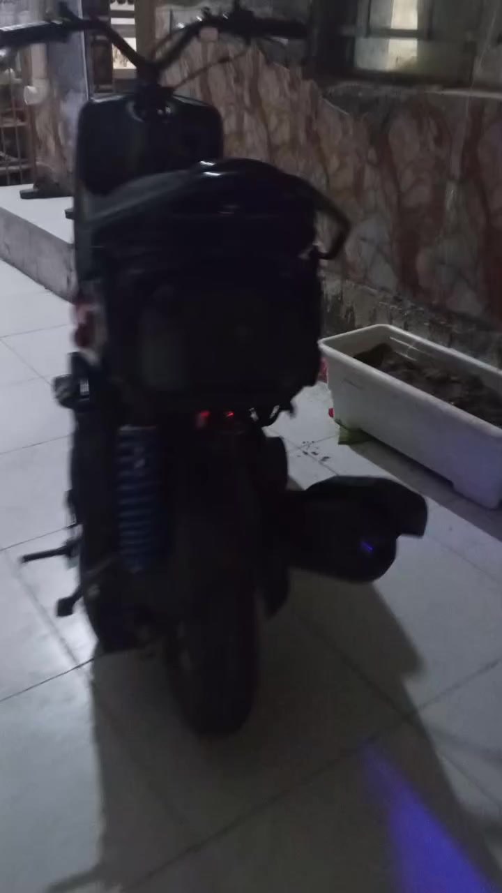 السلام عليكم دراجه ماكس منغولي كامله جديده مكينه  وبوشه 50 دراجه نص هندر سلف عطلان مكينه جديده كهربائيات اشاير كلشي شغال تواير جدد هسه هيه محربه بس كفراته كامله موجوده دراجه عليه كزوز اف ام رياضي كلجات رياضي قفل جنطه قفل ستيرن كلشي شغال عله حسب الاصول مابيه نقص جديده شلعه ومعدل شرط كلوبات اشاير كلشي شغال  للبيع سعر 450وبيه مجال مكان ناصريه مركز... رقم الهاتف..  ***********
