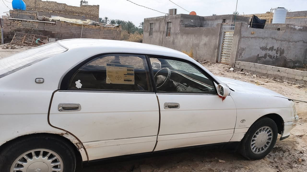 السلام عليكم
سياره بطه 1993 
سياره خير من الله كير و مكينه مكفول كفاله عامه 
سعر 30
للاستفسار ***********
