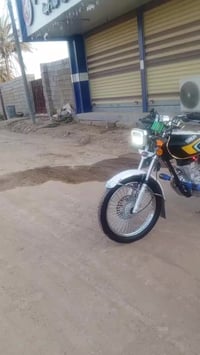 موديل ٢٥ • محرك شرط • ٥ كير