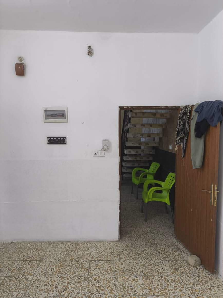 البيت لبيع 100متر طابو زراعي سند 25ي وإقرار محكمه ومسجل بدوله العنوان مقابيل مطعم العراق بشارع البانزبن خانه بجه المواكب السعر 25قفل***********
