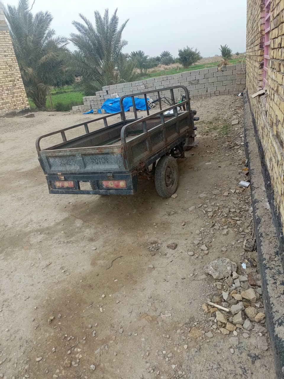 سلام عليكم ستوته كلك كلك كلك للبيع
سعر خسميه وخمسين قفل محركه نضيف هندر واحد 
وبديه الله شاهد تسكام مال عض وجر ***********
