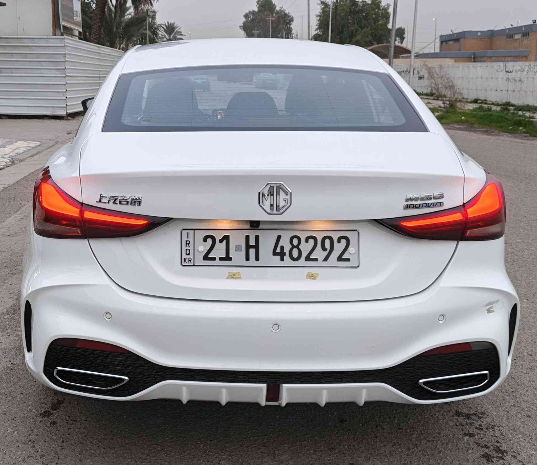 ‏السلام عليكم
‏للبيع سيارة MG_GT موديل 2025 
‏احدث وجبة 
‏لون ابيض رقم سليمانية الدولي وبااسمي
‏السيارة جديدة جدا مكفولة كفالة عامة بريحة الشركة
‏الممشة زيرو على كد الترقيم وجيبتها
‏  فول مواصفات واعلى فئة
‏دخول ذكي تشغيل بصمة
‏فتح ابواب وصندوق بصمة 
‏مقاعد جلد اسود مطعم بااحمر
‏(شاشة بلادية اصلية تحكم بالسيارة كامل) 
‏محرك  1500 تنفس طبيعي
‏اربع كامرات 360 درجة
‏داش كام كامرة تسجيل
‏شاشة عداد دجيتال
‏حساسات خلفية اصلية
‏فتحة سقف
‏اشاير بالمري مري شفط
‏Lتحكم ستيرن
‏كروز سرعة 
‏تبريد قطعتين خلفي امامي
‏تبريد ثلج 6 سرعات
‏هاند بريك بصمة
‏اوتو هولد
‏لايت اوتو زينون
‏ويل كب بلاك 16
‏اخوان السعر 132 ورقة وبيها مجال 
‏تجي تفحص السيارة وين ميعجبك حقك وترايك وين متريد
‏مكان السيارة العامرية
‏تريد تحويل او وكالة مضمون
‏‪
‏***********
‏ابو جود
‏
