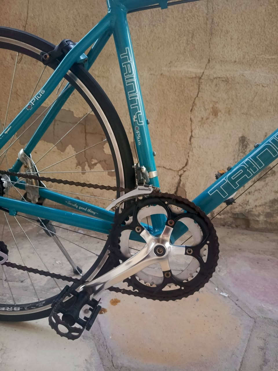 السلام عليكم ، بايسكل كندي سباق كندي ماركة ستار بلس أعلى فئه بالدرجات  الهوائيه اللمنيوم بالكامل كمبريودات خلفي امامي مقعد كندي ماركة ستار سستم شيمانو مكاني شارع تموز السعر 230
***********
