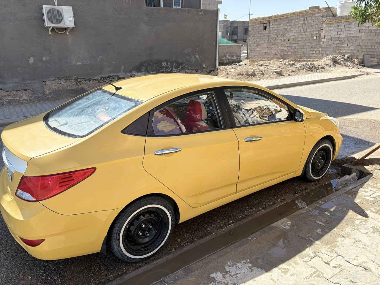 يا الله سلام عليكم سياره اكسنت مضلع2016 خليجي ونضيفه محرك الف و اربعميه السعر 85 وبيها مجال مكاني السماوه 
للستفسار رقمي***********
