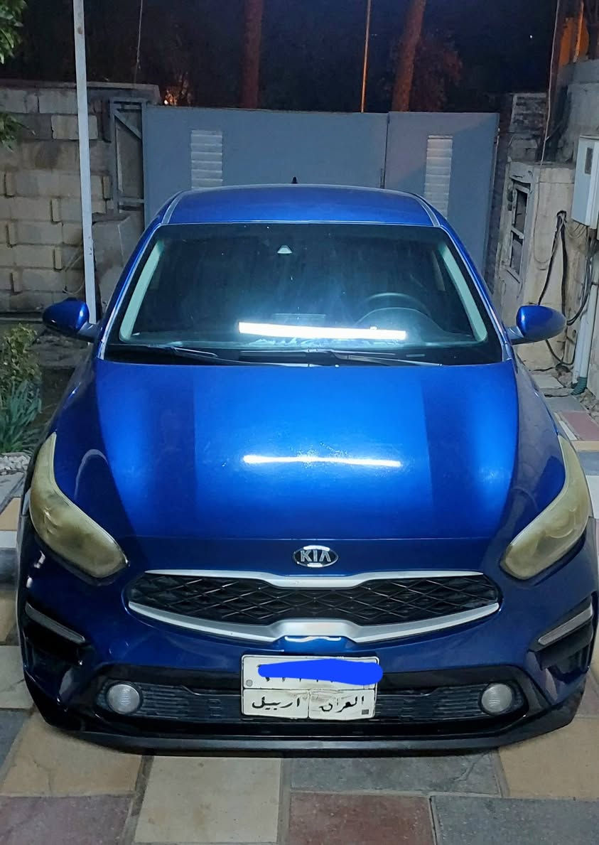 فورتي 2019
فورتي ١٩
 لون ازرق رقم اربيل
( السياره بأسم شركه وكاله بأسمي ، يصير تحولها بأسمك او وكاله ماكو مشكله) 
محرك 2000 دوش 4 سلندر اقتصادي
كير محور الى AT 
الداخل جلد اسود 
المواصفات : شاشه ، كاميرا خلفيه ، تحكم بالستيرن ، مثبت سرعه ، حساسات وقوف 
 ثلاثه انظمه قياده [smart , normal , sport] 
حادثها قطعتين جاملغ وبنيد مثل ما موضح بالصوره
بدون ايرباك والشاصي سليم
للأستفسار واتساب : ***********
السعر : 12.500$
16ونص مليون دينار عراقي
