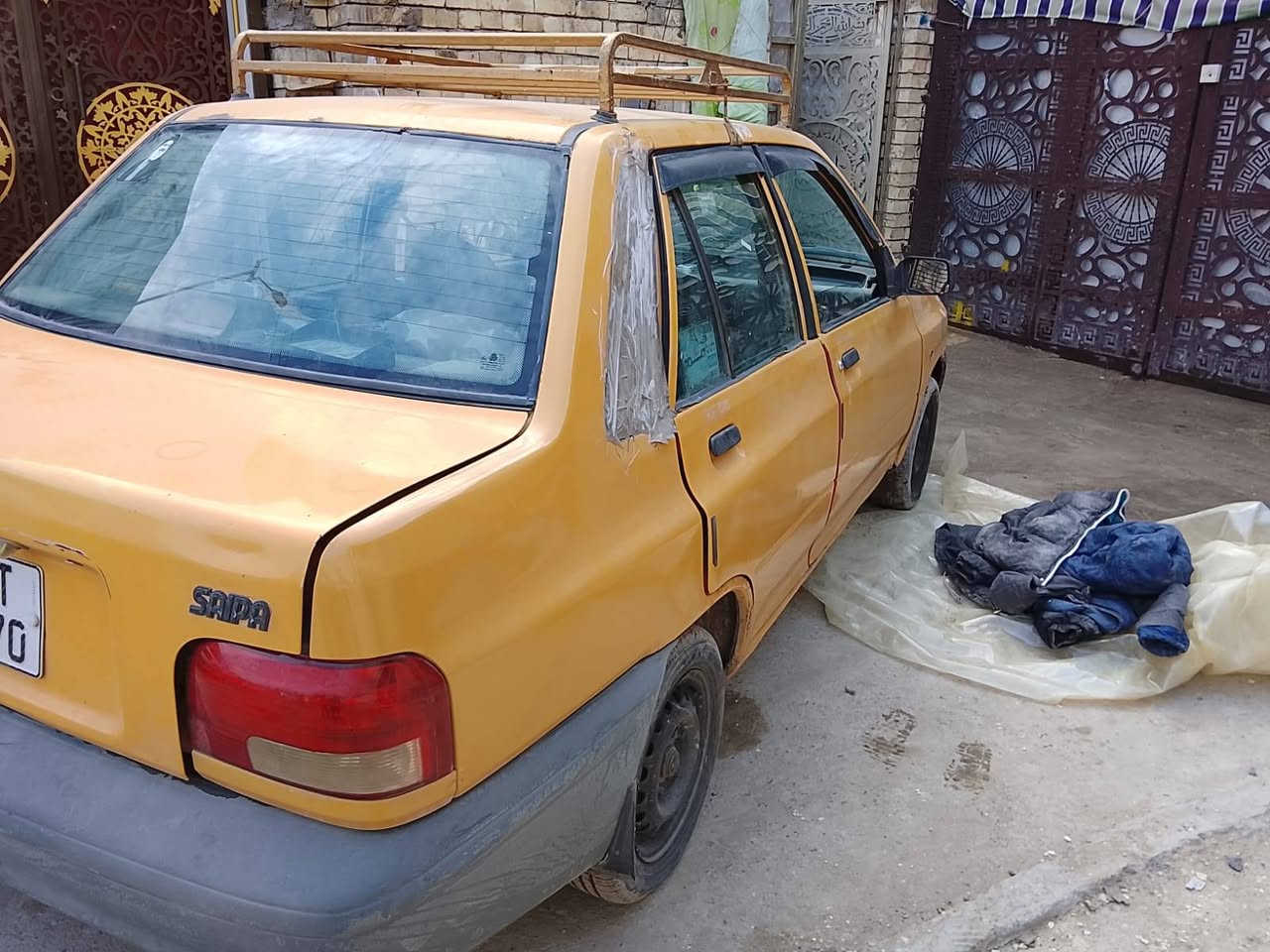 سلام عليكم سياره حلوه وجديده رقم بغداد انجليزي السعر 20 $ ***********
