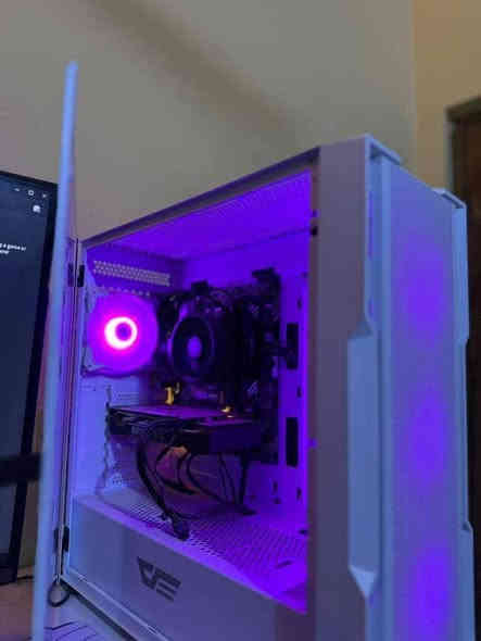 السلام عليكم تجميعة للبيع
R5 5500 
B450 
16gb ram
256 sdd m.2
1 tb hhd 
1660 super 6g
Psu 550w 
Case dark flash white 
التجميعة استخدام اقل السنة نضيفة وجديدة توصيل متوفر مكاني المثنى(صلاح الدين)  
السعر ٥٣٠ الف الكيس فقط 
مع ماوس وكيبورد وماوس باد وسماعات ب ٥٨٠ الف وبيها مجال
للتواصل ***********
