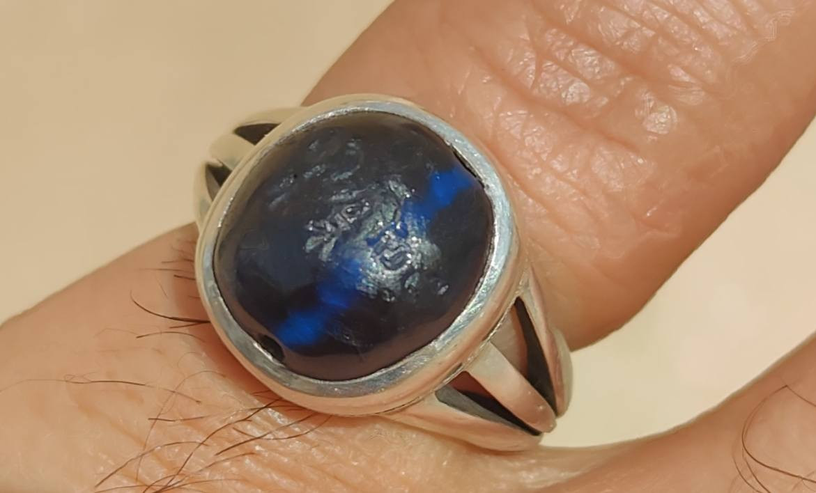 الزفير الاصلي القديم مشكول للبيع


**إذا كنت صاحب هذا الإعلان وتريد حذفه لأي سبب، رجاءا أرسل رسالة إلى الدعم الفني**