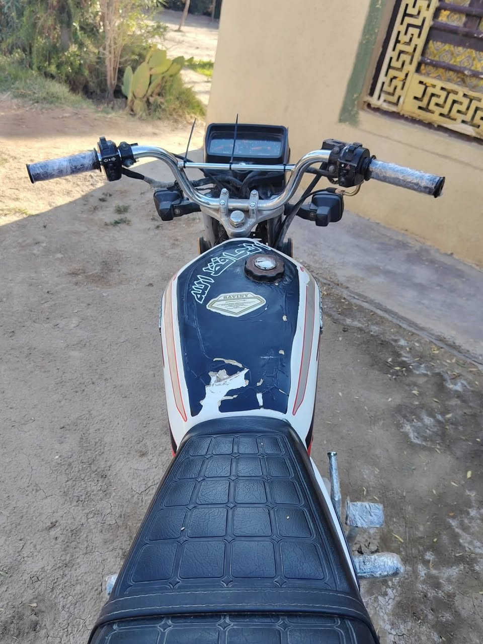 سلام عليكم دراجه سافون سعر 550 وبيها مجال مكاني جبله محتاج واريد ابيعها مستعجل عليهاه الدراجه مقفوله كل شي ما بيها ***********
