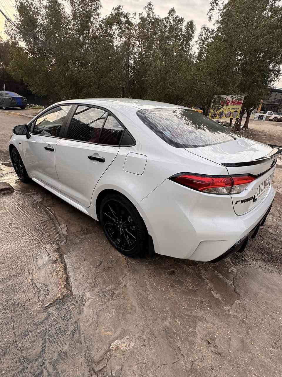 كورلا S بلاك ادشن 2025 فول مواصفات ماشية 7 الاف مكفولة كفالة عامة مكاني بغداد سعر 24 مليون 
***********
