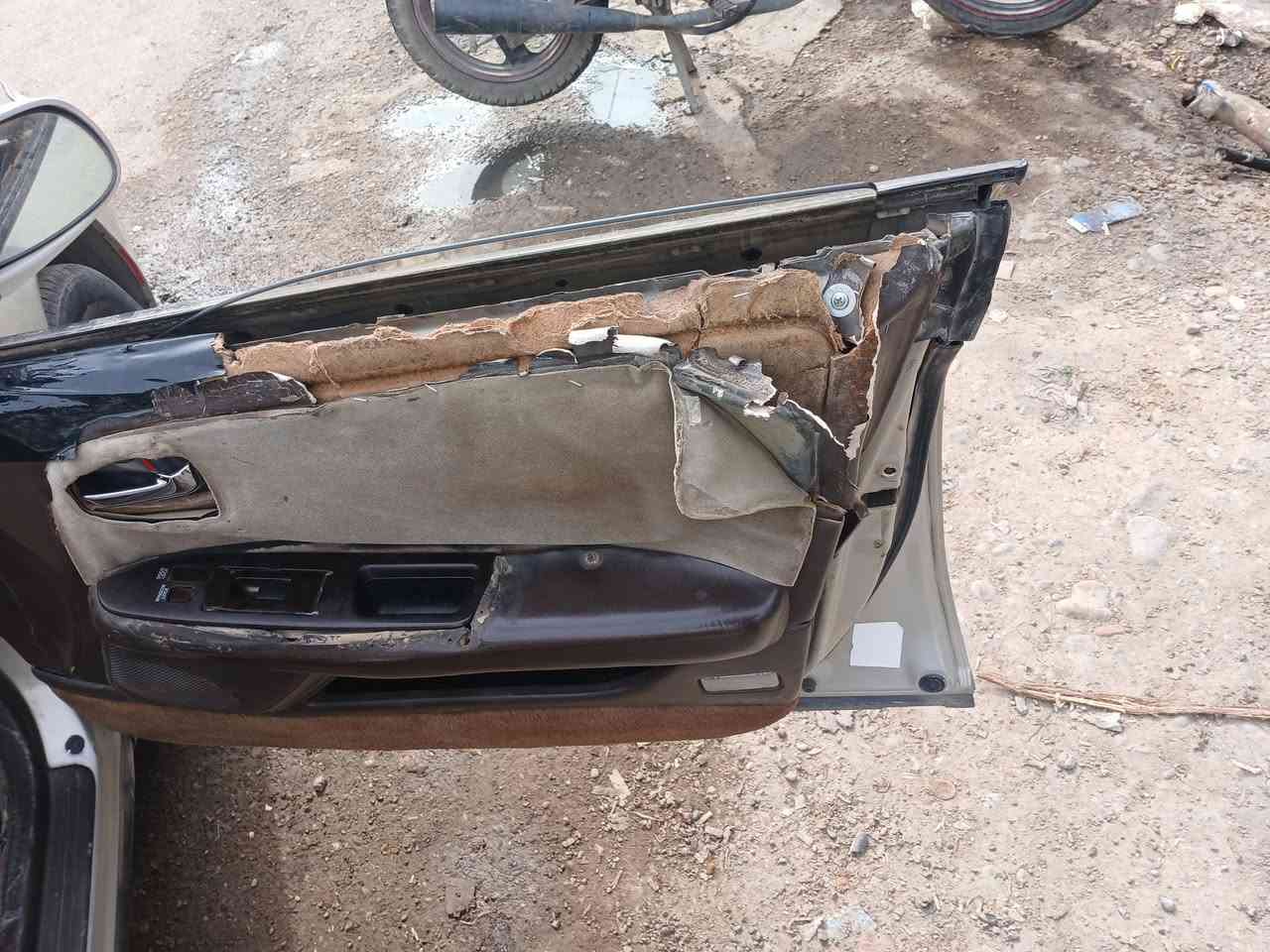 شيزر نفغ مكفول من كلشي رقم صلاح الدين مشروع وطني تحويل مباشر رقم التلفون ***********السعر 
٣٢ وبيه مجال للبيع فقط العنوان بلد 
السيد محمد السياره مكفول 
من كص  ولعب الشرعي
