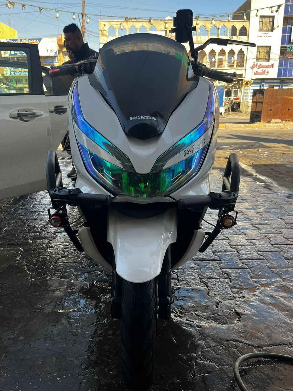 دراجه pcx للبيع
جيل ثالث وارد كوري 
الدراجه خير من الله 
درع اصلي sss
صالنصه شكل رياضي صوت خفيف كلش 
مكينه ناعمه 
استيرن اصلي حاويه ثلاث قطع 
معدل الدراجه فوك ال120 
مكاني بغداد الطالبيه

‭+٩٦٤ ٧٧٠ ٥٤٤ ٢٣٢٠‬


**إذا كنت صاحب هذا الإعلان وتريد حذفه لأي سبب، رجاءا أرسل رسالة إلى الدعم الفني**