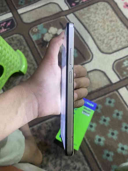 السلام عليكم مبايل انفنكس شاشه كسر خفيف الذاكره 128 فريم بوبجي30 مكان بابل على طريق حله نجف قرب نبي الله ايوب  السعر 125 وبي مجال الارقم الهاتف: ‏‪***********‬‏
