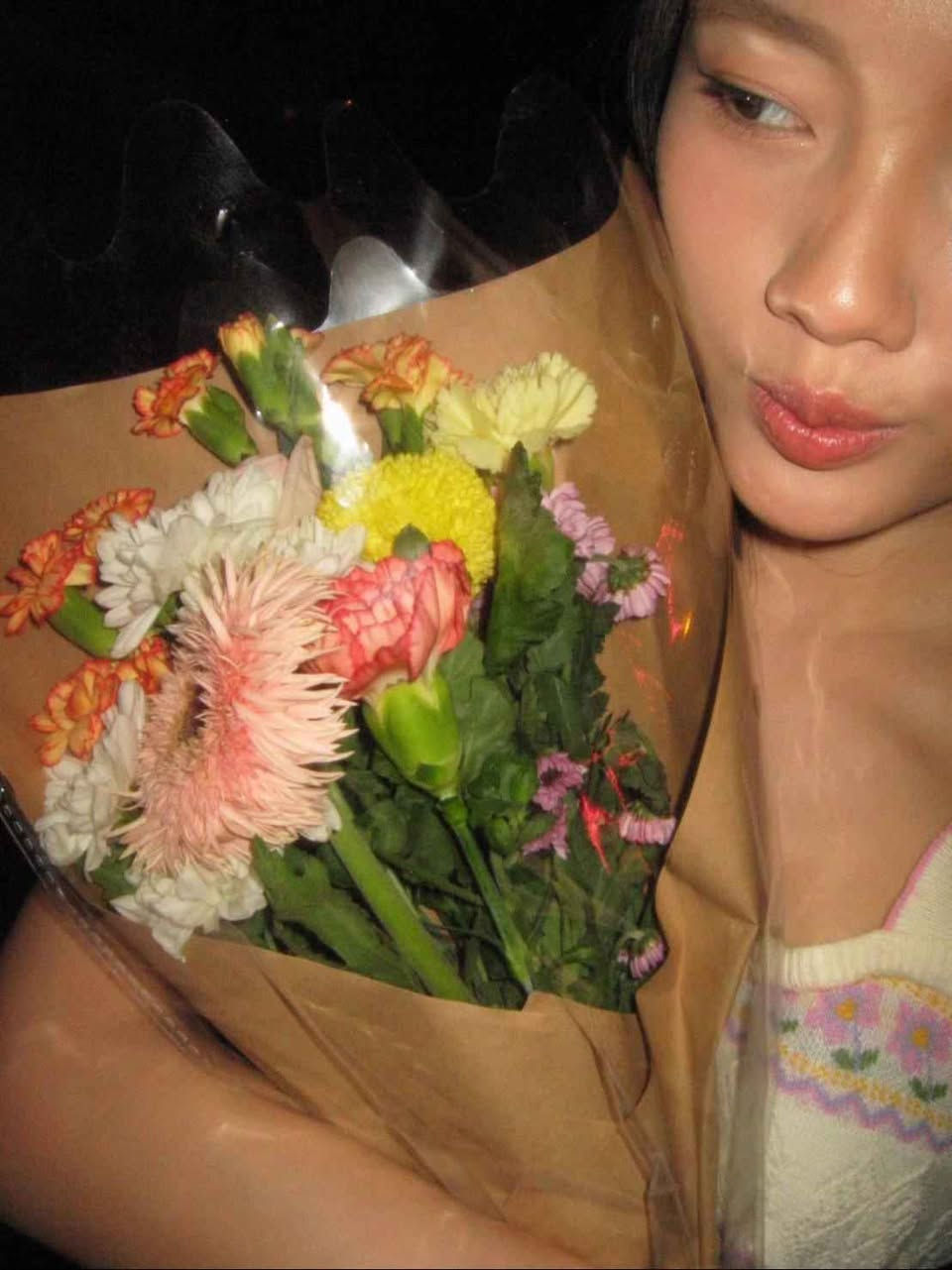 🔹️ كاميرا Canon PowerShot S45
🔹️تتميز الكاميرا بدقة 4.0 ميجابكسل.
🔹️تحتوي على عدسة زووم بصري 3x (ما يعادل 35-105 ملم).
🔹️تستخدم معالج الصور DIGIC لجودة صور عالية وضوضاء منخفضة.
🔹️تتراوح حساسيتها للضوء (ISO) بين 50 و 400.
سعرها:85 مع التوصيل كامل ملحقات كركوك, العراق


**إذا كنت صاحب هذا الإعلان وتريد حذفه لأي سبب، رجاءا أرسل رسالة إلى الدعم الفني**