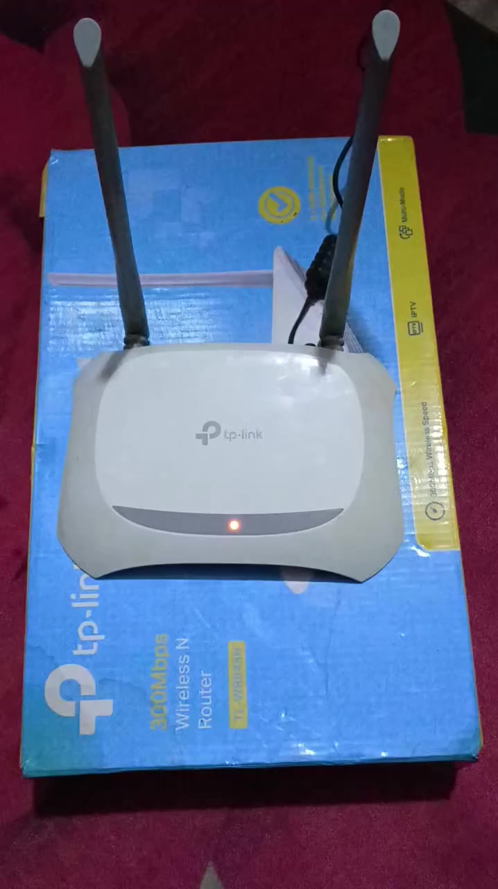 السعر 16 قرب جامع الصدرين على الشارع العام


**إذا كنت صاحب هذا الإعلان وتريد حذفه لأي سبب، رجاءا أرسل رسالة إلى الدعم الفني**