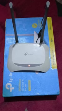 قرب جامع الصدرين • الشارع العام • إلكترونيات