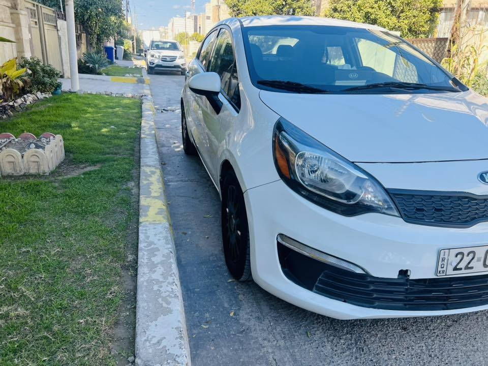 يا الله
السلام عليكم 
كيا ريو موديل 2016
بدون حادث بدون صبغ 
بيه سونار بلمنشور 
ليبل واحد
مكينه 1600
صدر جديد 
مواصفات معروفه 
رقم أربيل 
شرط التحويل 
السعر 100
الشراي يتصل *********** 

عنوان بغداد غزاليه
