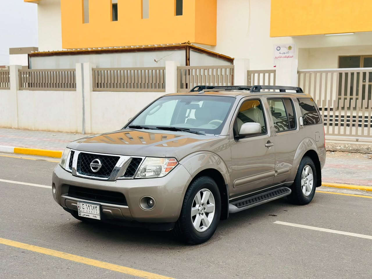 السلام عليكم للبيع بافندر مديل 2008 مكفوله كفاله عامه من كلشي حته الدعاميات مكفولات من الصبغ والطربه والتبديل شرط السونار + سونار بلمنشور موصفات فول واحد عله واحد داخل ارماده تحكم استيرن شاشه كامره دواره دواسه بانزين وبريك كهربائي فتحه سقف ثلث قطع تبريد تبريد شغال تدفئه شغاله تخم تاير جديده وبعد بيها هواي موصفات رقم بغداد سنويه الغايه 2027 ولانتهاء مشروع وطني مداور وين ما يعجبك السعر 105 وقابل التفاوض مكاني كربلاء المقدسه الاستفسارات ***********
