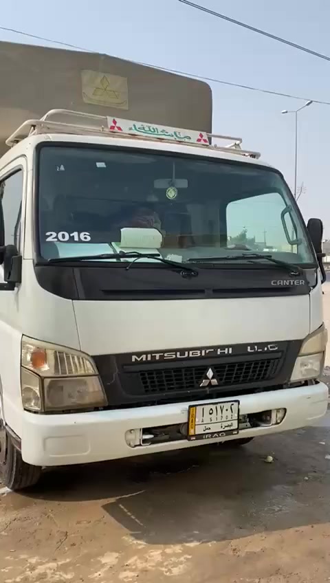 سلام عليكم البيع مديل 16بيه ضربه تكمه وباب صفحت سائق وباقي كفاله تخم تاير  رقم بصره بسمي سنويه 29   تبريد حداده جدد سياره كله شغله كهاربيات كله شغله من طوال الطول شاصي كفاله بكان سياره بصره كرمه سعر 175وببه مجال. شراي ينتصل وبلخدمه مايعجبه يعبر منشور واني بخدمته ***********
