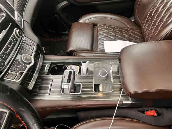 هافال h9 موديل 2020 
السيارة ماشية 128 الف كيلو
مكفولة من الحادث والصبغ
السعر ١٨٠ وبيها مجال بسيط ان شاءالله 
للاستفسار ***********
