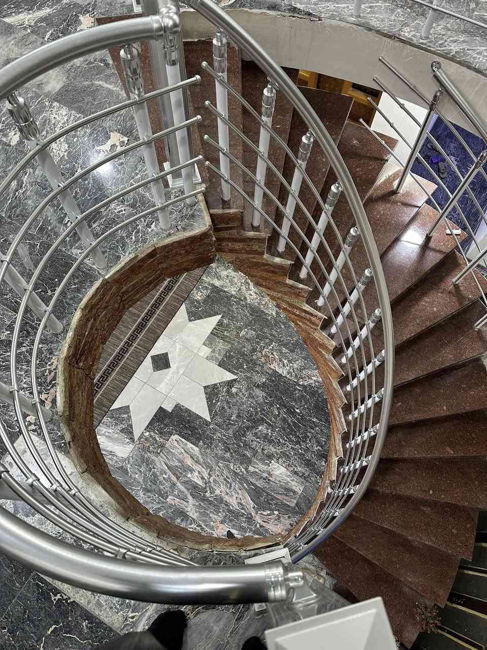 السلام عليكم ❤️

تم والحمد لله 🌺تثبيت محجر 

🌹الى الاخ علي سامي في حي الامير 🌹

مبايل ***********
