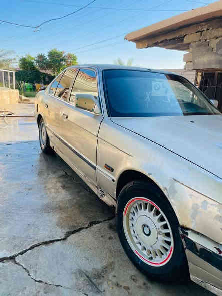 السلام عليكم عندي بي ام 525محرك مسكر مال صقر 28دبل فانوس شرط كير ومحرك رقم فحص صلاح الدين سعرها 20ورقه وبيها مجال ***********
