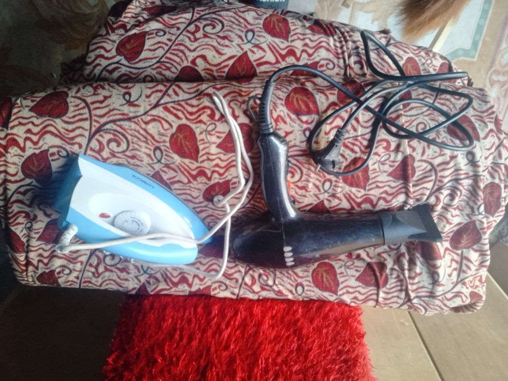 جهاز ضغط زئبقي نظيف للبيع وقفص بلاستك وحصان هزاز عالباتريات يتحرك وفير شغال واوتي شغال مكاني بعقوبه ***********
