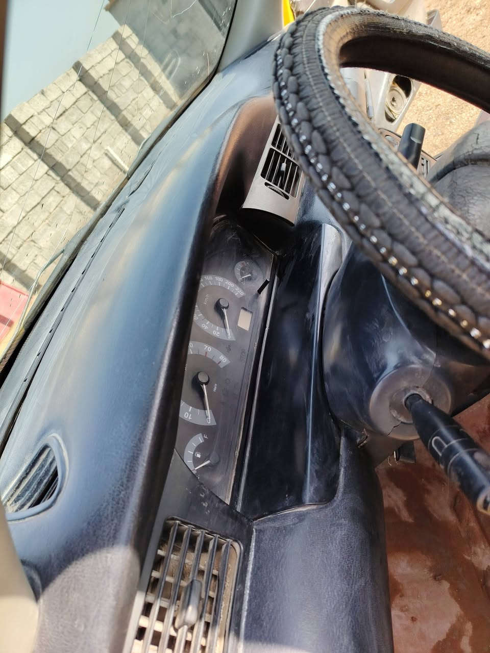 ***********. سعر18
