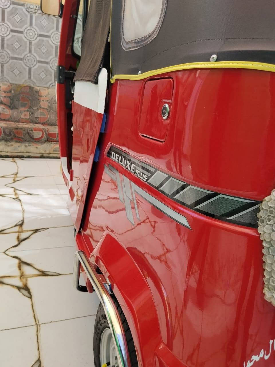 سلام عليكم تكتك للبيع كفاله عامه بدي ومكينه 23طالعه 25بصمه السعر 9750وببهه مجال بصيط***********
