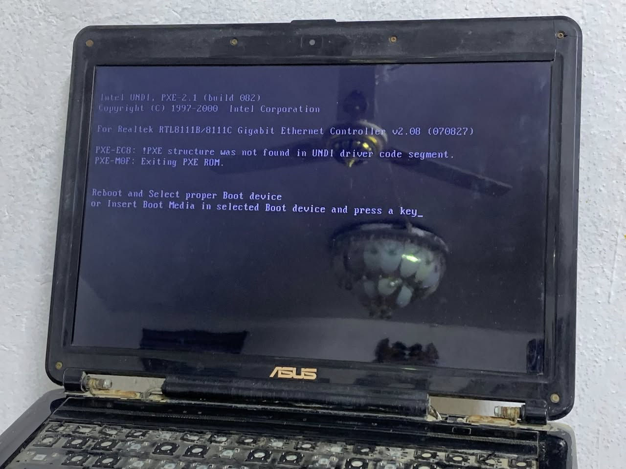 للبيع 6 لابتوبات ابيع فحم سعر القطعه 25 وموجود توصيل لجميع المحافظات العراق التوصيل 5


**إذا كنت صاحب هذا الإعلان وتريد حذفه لأي سبب، رجاءا أرسل رسالة إلى الدعم الفني**