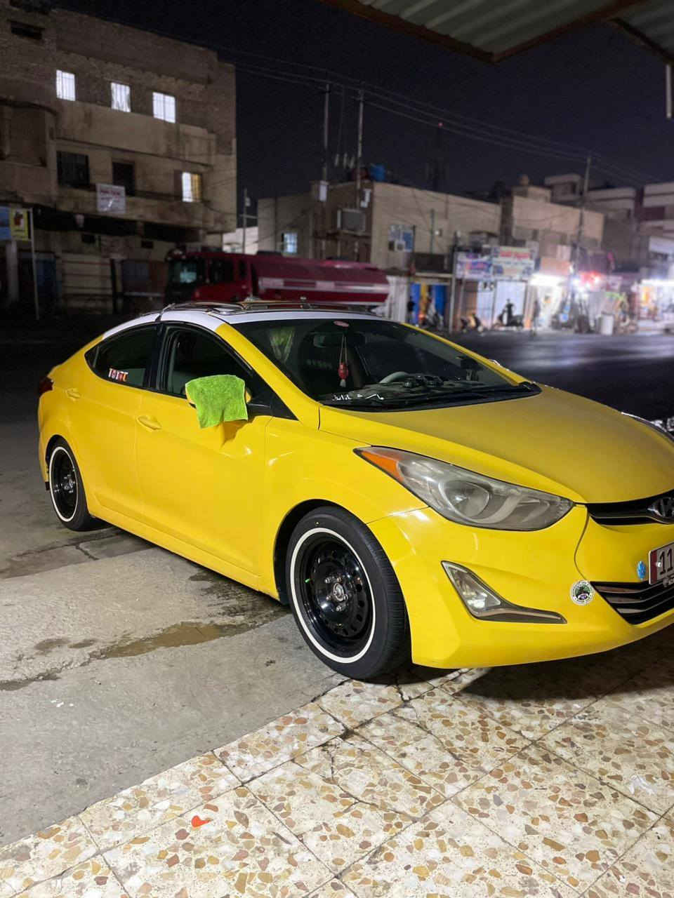 السلام عليكم النتره البيع ٢٠١٢ سياره خير من الله كامل عل اخر حبايه عنوان زعفرانيه رقمي ***********.                   (أمريكي حادث جاملغ يسره امامي)
