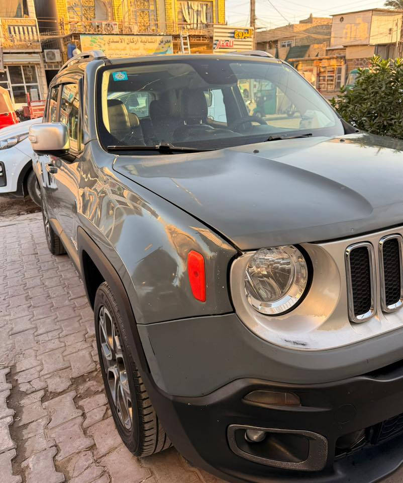 موديل ٢٠١٧ فور ويل
تبديل بنيد  وجاملغ 
بنزين غاز ⛽️
 شادلها منظومة 
حادث بسيط بامــريــكــا مرفق صور الحادث
 الجنطة مرشوشة كلير مع جزء من الجاملغ الخلفي
اريباك سليم 
محرك ٢٤٠٠
السعر ١٠٨ 
رقم بصرة
المكان بغداد الدورة. 
 رقم الهاتف ***********
