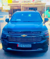 شوفر 24 وارد امريكي ماشيه 80 الف  سعر 38 وبيها مجال 07736218053