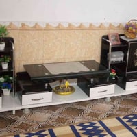 ميز بلازما • ثلاث قطع منفصلة • نضيف جدا