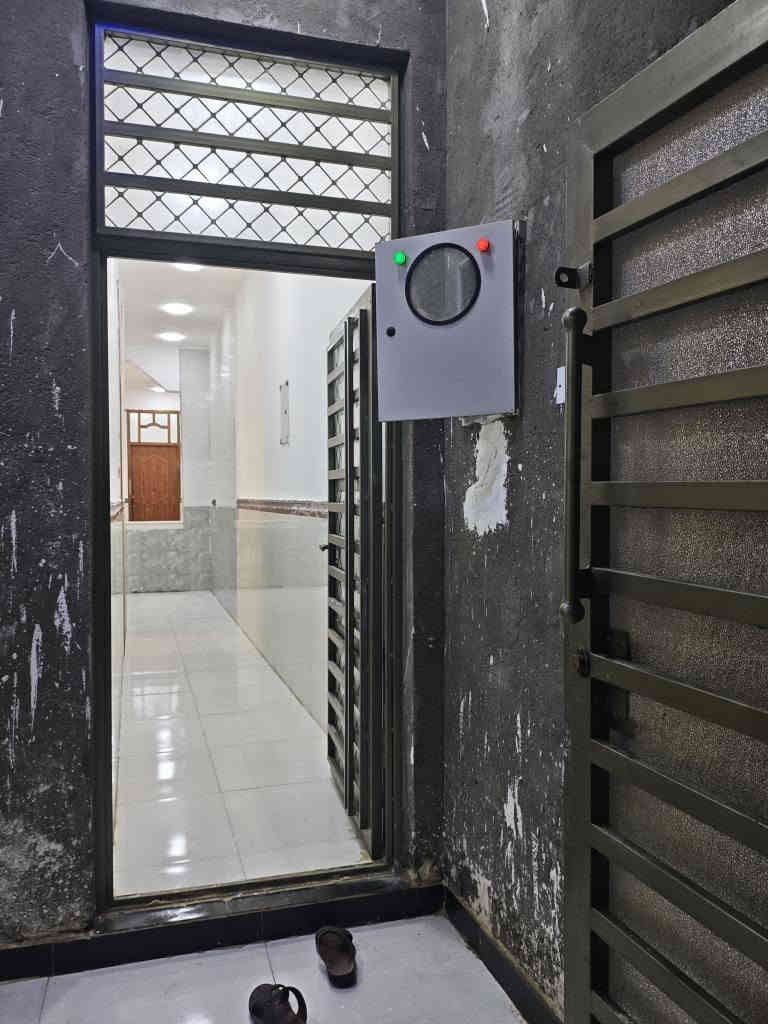 دار للبيع حي الغدير الثاني مساحة ١٠٠متر طولاني طابق واحد بناء حديث ٢٠٢٥قرب شارع ٢٠ للاستفسار والاتصال على رقم ***********📞
