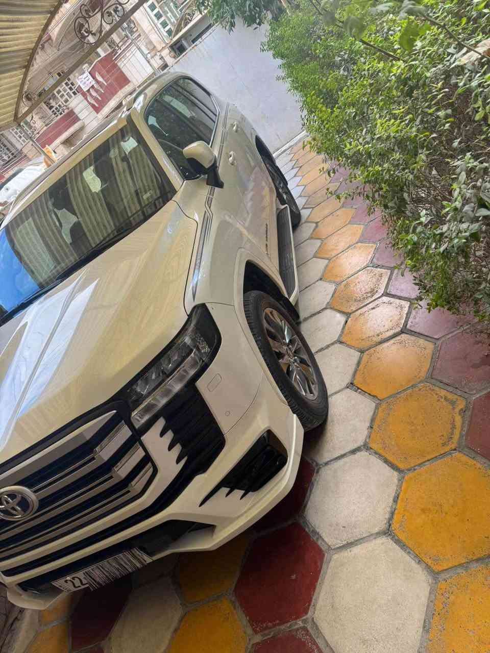 للبيع لاندكروز GXR ضمان وكالة ساس سياره كلش كلش جديده مكفوله كفاله عامه ماشيه 42
رقم اربيل بسمي تحويل ثاني يوم للمشتري
مواصفات السياره
3شاشات السياره اصل
محرك 6 سلندر 4000
داخل جلد
كشنات تبريد تدفئه
صمة تشغيل و ابواب
جنطه كهرباء
سلايد روف
حساس امامي خلفي
لايت وبك لايت LED سياره كلش حلوه و مكفوله مسويلها سيرفس كامل بالشركة
سعر السياره 66000$ بيها مجال بسيط و ماكو 23 هيج ضافه و مشي بهيج سعر
للأستفسار الأتصال على الرقم *********** بغداد, العراق
