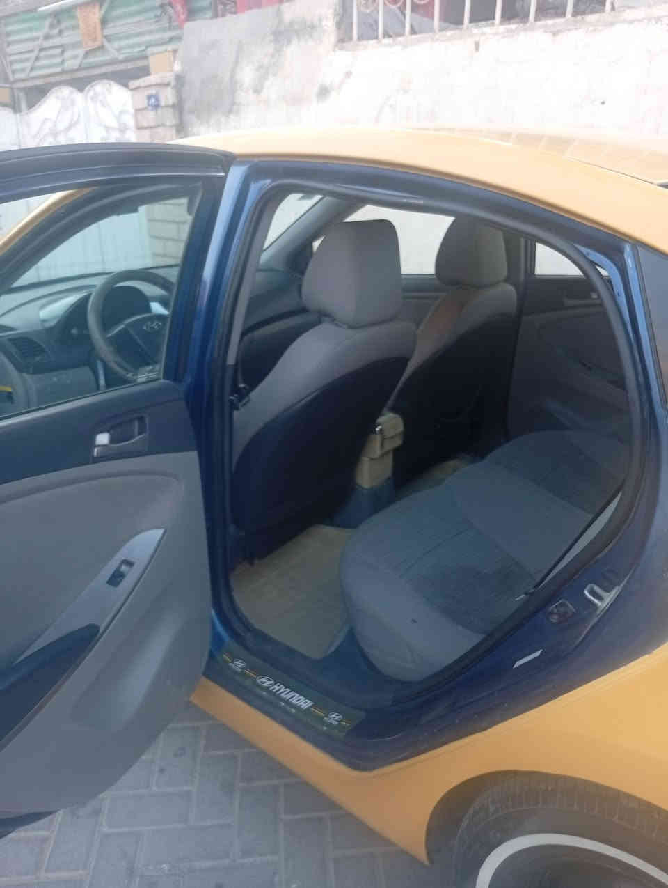 سلام عليكم شباب
اكسنت موديل 2015وراد امريكي 
محرك GDi1600
سعره 89وبيه مجال اي استفسار على هاذ رقم 
***********
