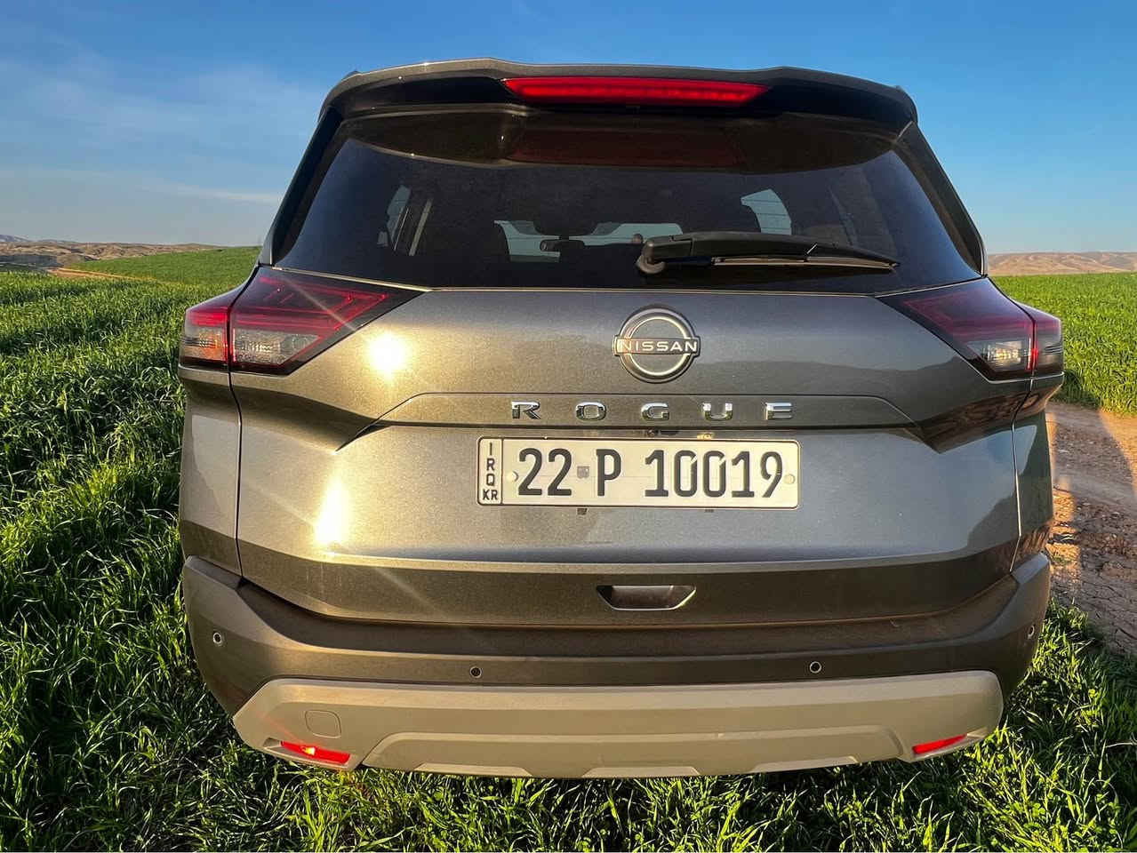 نیسان ڕوگ ٢٠٢٣ ئێس
تەنها (٢٦ ) هەزار کیلو مەتر ڕوشتوە
چاملغی پێشەوەی سایەق سبوغە 
بێ داخلی بێ ئێرباگ، گێڕو مەکینە 
بەشەرت نەکراینەوە سەنەوی ٢٠٣٠
هەزەی نوێ ٢٠٢٧ مانگی (٢).
 سەیارە لوکە بێ ساردی و شوخت و قوب

نرخی (١٣٩) کەمێک مەجال
واتساب (***********) أربيل, العراق
