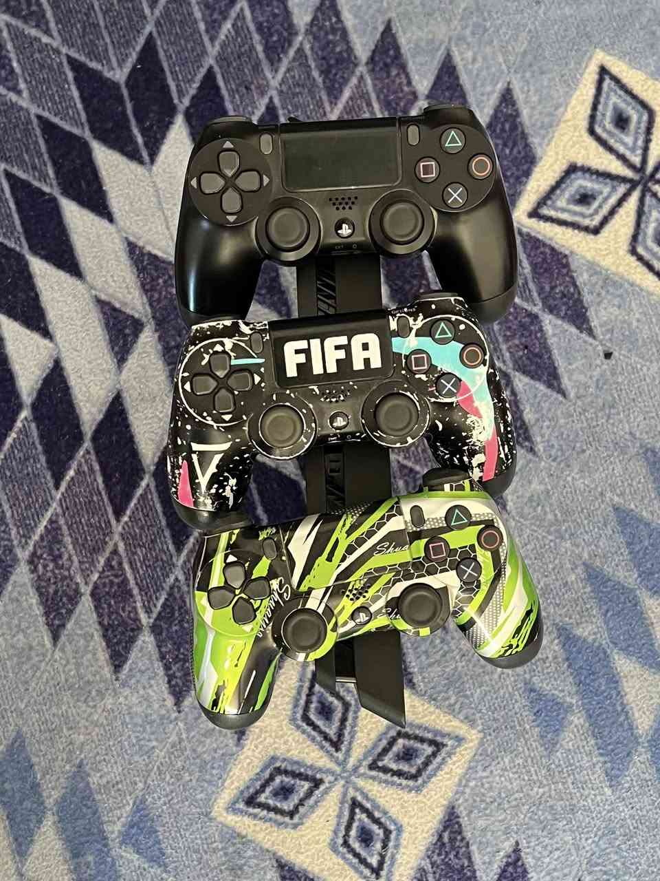 Ps4
ذاكره 500
نضام 11:00
مهكر قرص افضل نضام لتهكير 
جوستكات 3 
العاب 8
ضمن العاب نشارتد ارث مفقود 
GTA 5
Ps 26
باقي العاب كما موضح ب صوره 
سعر خاص


**إذا كنت صاحب هذا الإعلان وتريد حذفه لأي سبب، رجاءا أرسل رسالة إلى الدعم الفني**