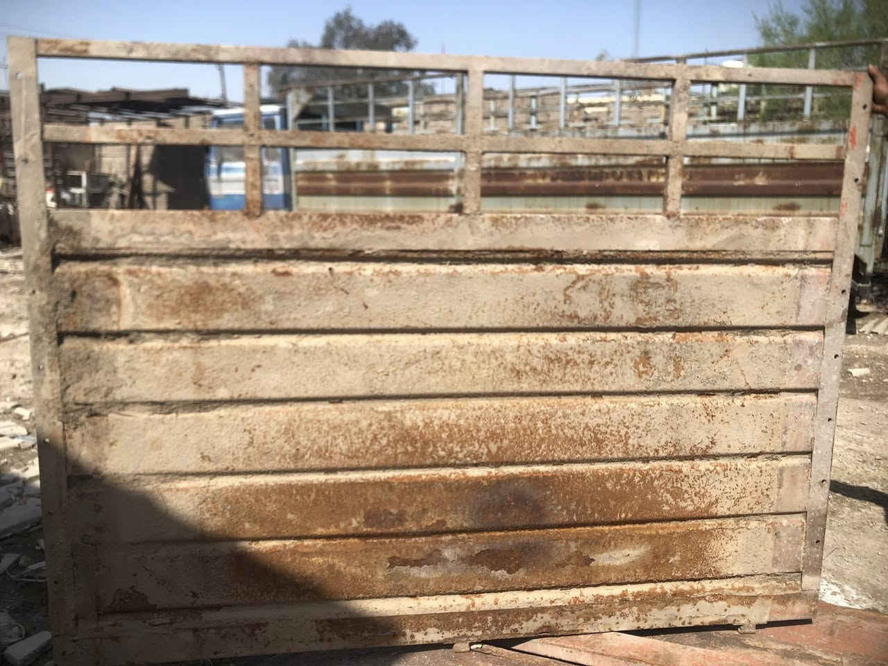 اجناب عربانة حدادية نضيفات بغداد ***********
