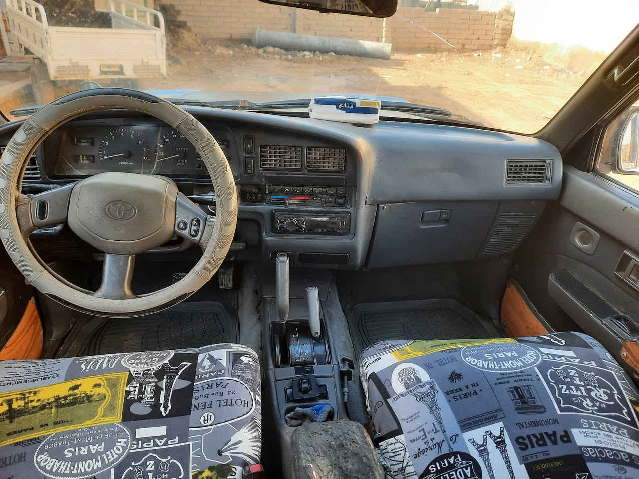 تويوتا هايلوكس موديل 92 رقم ذي قار مشروع وطني مكينه وكير 2:30 ديلكو بالكرتون كهربائيات كلها شغاله جام كهربائي يصعد ينزل تتقفل سنتر لوك تخم حداديه جديده تاير جديد سعر 50 وبيها مجال قليل مكان السياره ناصريه مركز المدينه مكلف بالنشر الشراي يتصل على الرقم فقط***********
