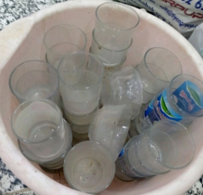 محتاجه اجيب مسواك عندي امخاد نضيفات عدد 10 قطن ابيض وديباج وسفنج عدل وكلاصات جدد ابيعهن شلعه قيم واخذ شراي خاص


**إذا كنت صاحب هذا الإعلان وتريد حذفه لأي سبب، رجاءا أرسل رسالة إلى الدعم الفني**