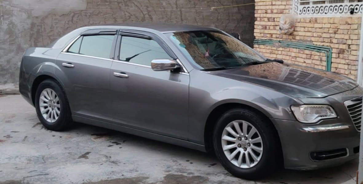 55 وبيها مجال قليل 
للبيع او مراوس 2014 كصه جنطه شغل فول حته ما مبينه مكفول كير مكينه حداديه كهرباء سياره جاهزه عل اخر حبايه مابيه نقص برغي السياره جديده كلش مكاني بابل 
***********
