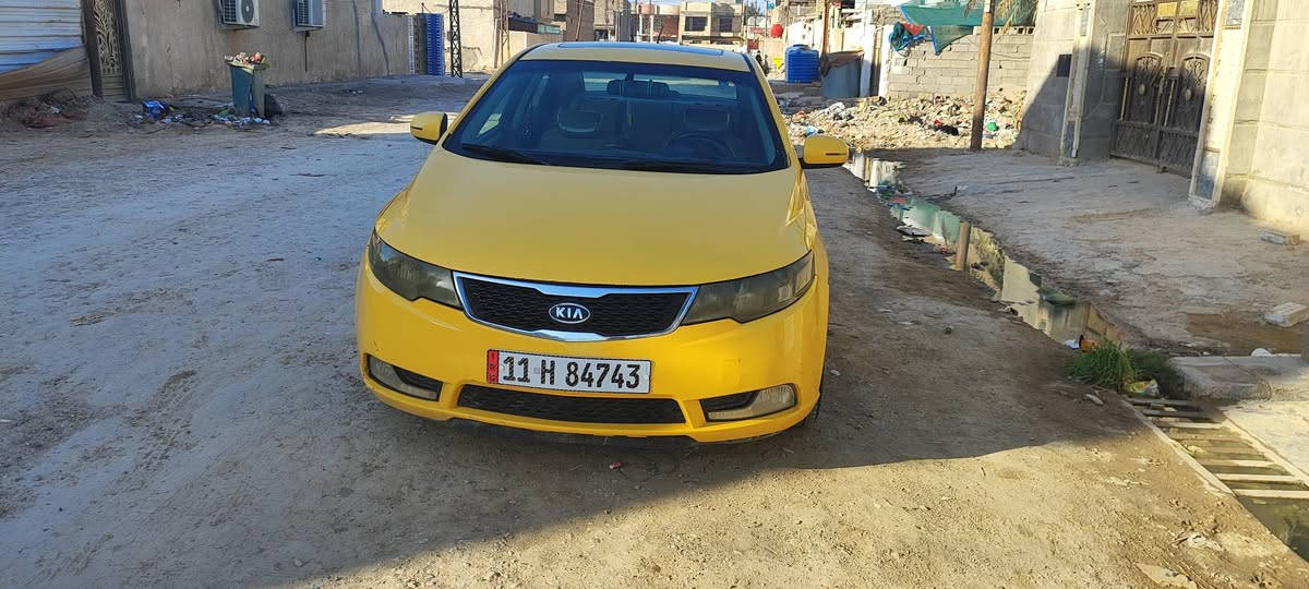 السلام عليكم فورتي وارد امريكي للبيع
موديل 2013 حادثها بلجنطه بدايه الحوض جاملغ صفحه السايق مبدل بيهه منضومة غاز مكان بغداد نهروان السعر 90 بي مجال قليل استفسار ‏‪0781 442 5404‬‏
