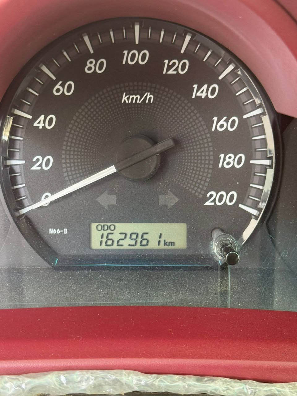 تويوتا هايلوكس 
سيد نهرو 
موديل ٢٠١٣ 
بدون دعم 
صبغ بيها شبرين 
بيها مكانين تعديل بارد و رصعات  
رقم و سنوية جديد 
رقم اربيل 
ماشيه ١٦٢ الف كم 
سيارة بدون مصروف 
سعر ٢٠٥ مجال 
مكان سيارة اربيل 
اخوكم ابو محمد 
واتساب متوفر 
٠٧٥٠/٨٢٩/٢٠٠٩ أربيل, العراق


**إذا كنت صاحب هذا الإعلان وتريد حذفه لأي سبب، رجاءا أرسل رسالة إلى الدعم الفني**