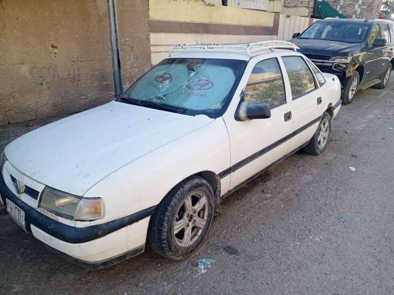 اوبل فكترا محرك 1600 بغداد كير عآدي موديل 1990 بدون تبريد بااسمي سنويه نهايه ا2026 السعر 30ورقه للتواصل خاص واتساب  رسائل ***********
