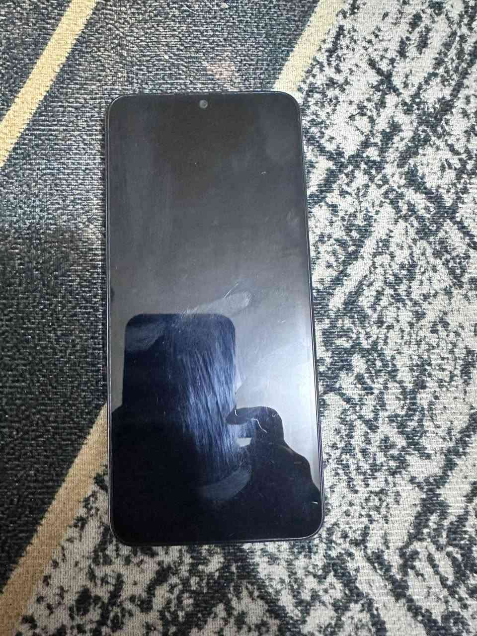 السلام عليكم عندي هاذ نوت 16برو ذاكره128رام8 دبل سمكرت رام هم مراوس بايفون كلشي مامبدل بي كارتونه وياه  
رقمي***********
